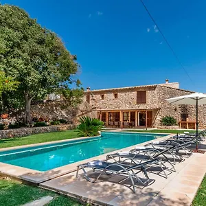 Villa Pontarro, Pollenca